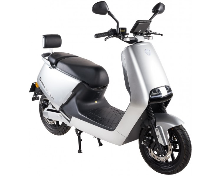 »125er Yadea G5S - Silber« Elektroroller 92km/h