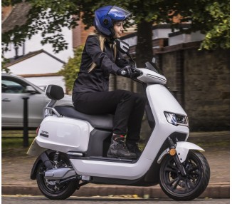 ROBO-S Elektroroller 80 km/h