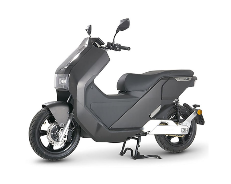 120 km/h - Elektroroller 8KW, ABS (Ecooter E5) 120 km/h - Elektroroller 8KW, ABS (Ecooter E5)