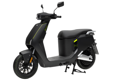 NCS Elektroroller 45 km/h