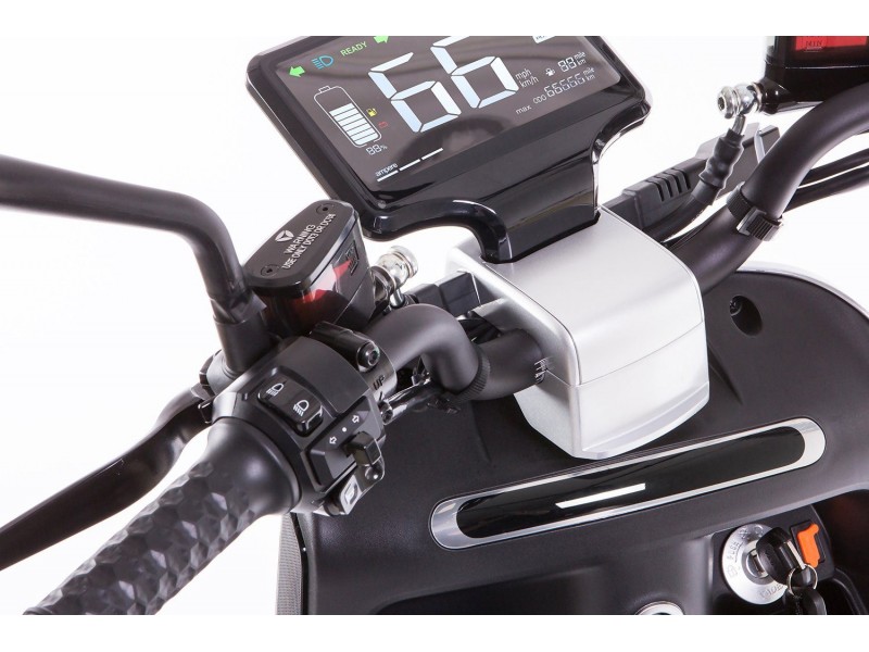 »Yadea G5 Matt-Schwarz« E-Moped mit Top-Speed