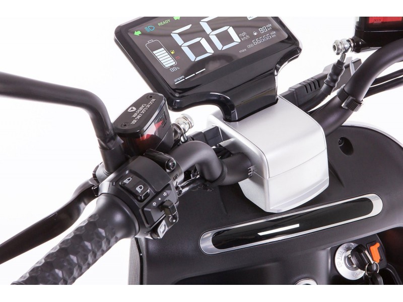 »Yadea G5 Schwarz« Elektroroller 45 km/h